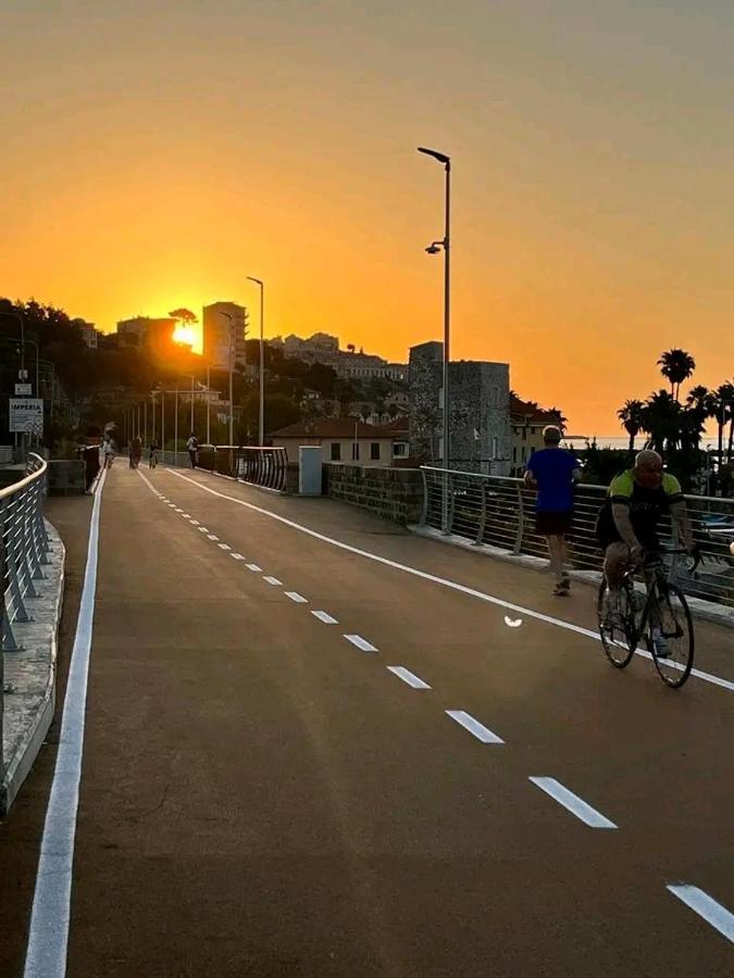 Apartmán Mansarda Mare Bella Vista Citra Zero Zero Ottanta Trentuno Lt O738 Imperia Exteriér fotografie